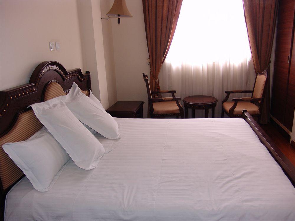 Taye Belay Hotel Gonder Exterior foto