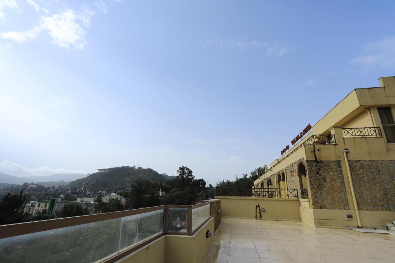 Taye Belay Hotel Gonder Exterior foto