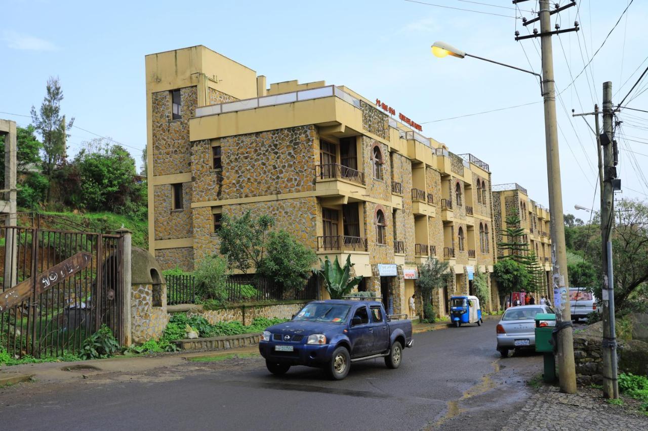 Taye Belay Hotel Gonder Exterior foto